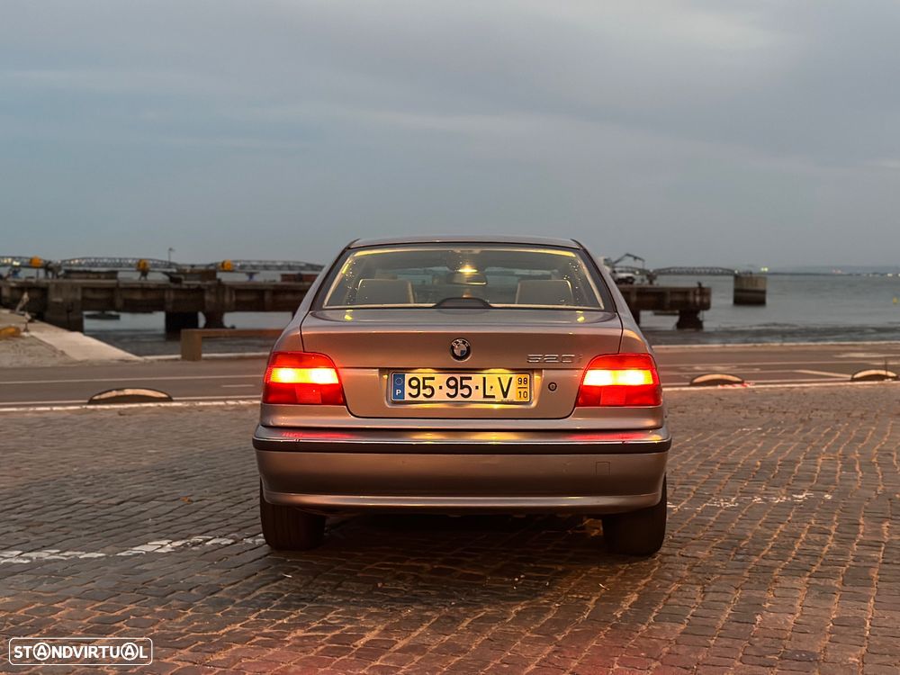 BMW 520 i - 2