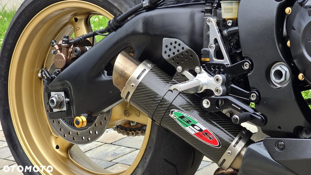 Honda CBR - 17