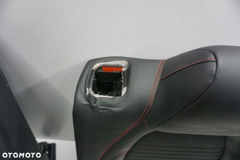 MERCEDES CLA W117 AMG FOTELE KANAPA GRZANE - 3