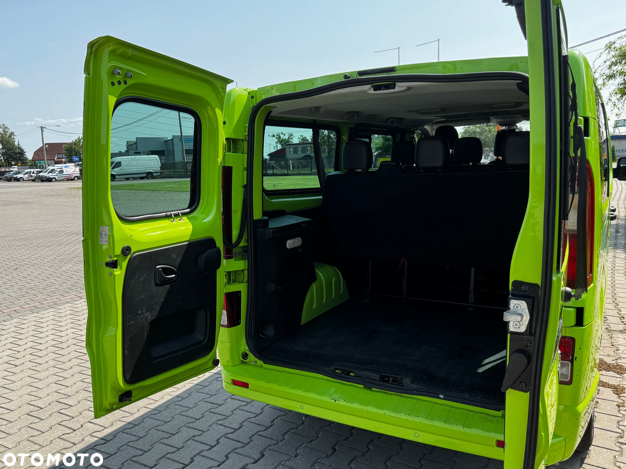 Opel Vivaro L2H1 2,9t Edition - 6