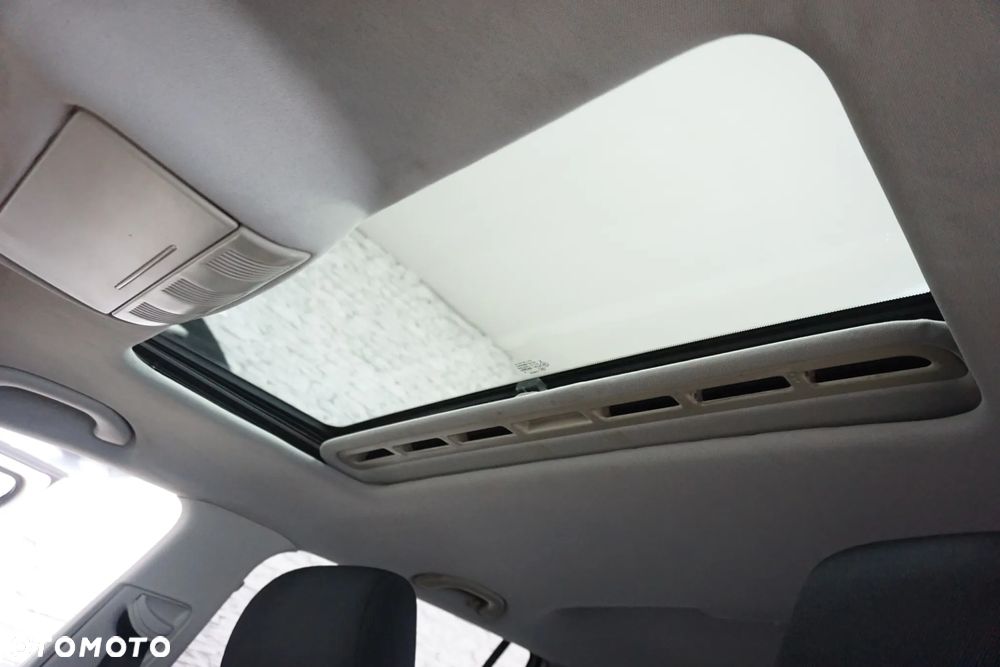 Skoda Octavia 1.9 TDI DSG Elegance - 35