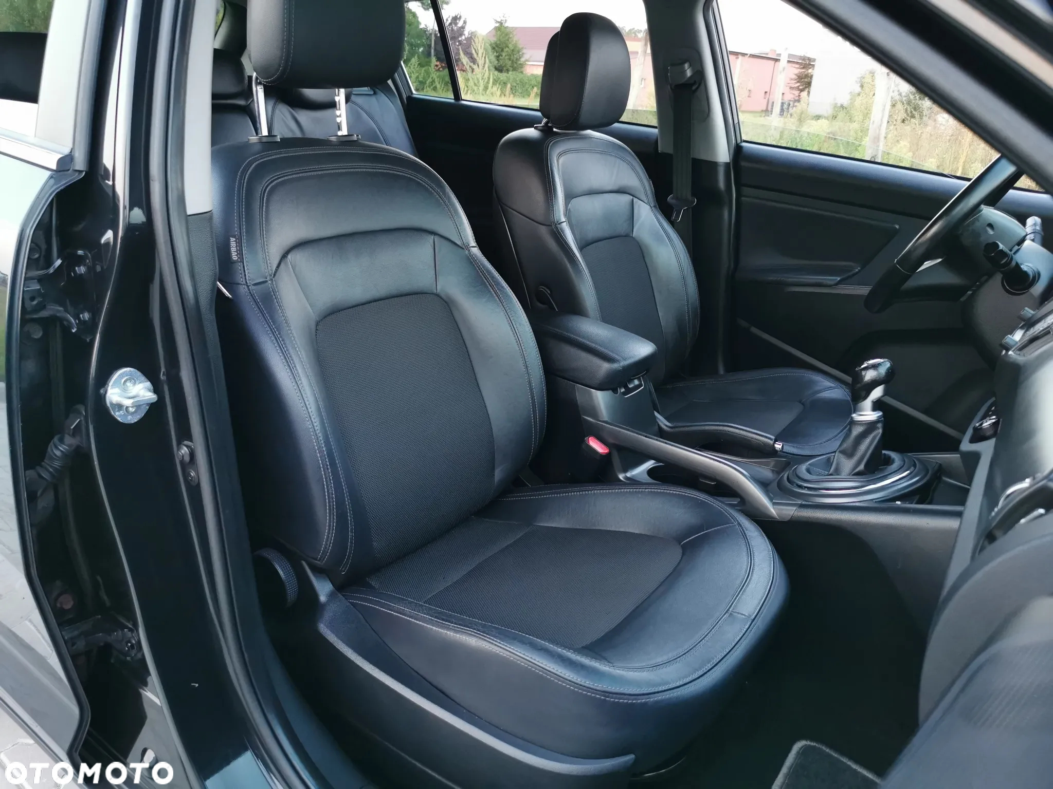 Kia Sportage 1.7 CRDI Business Line 2WD - 11
