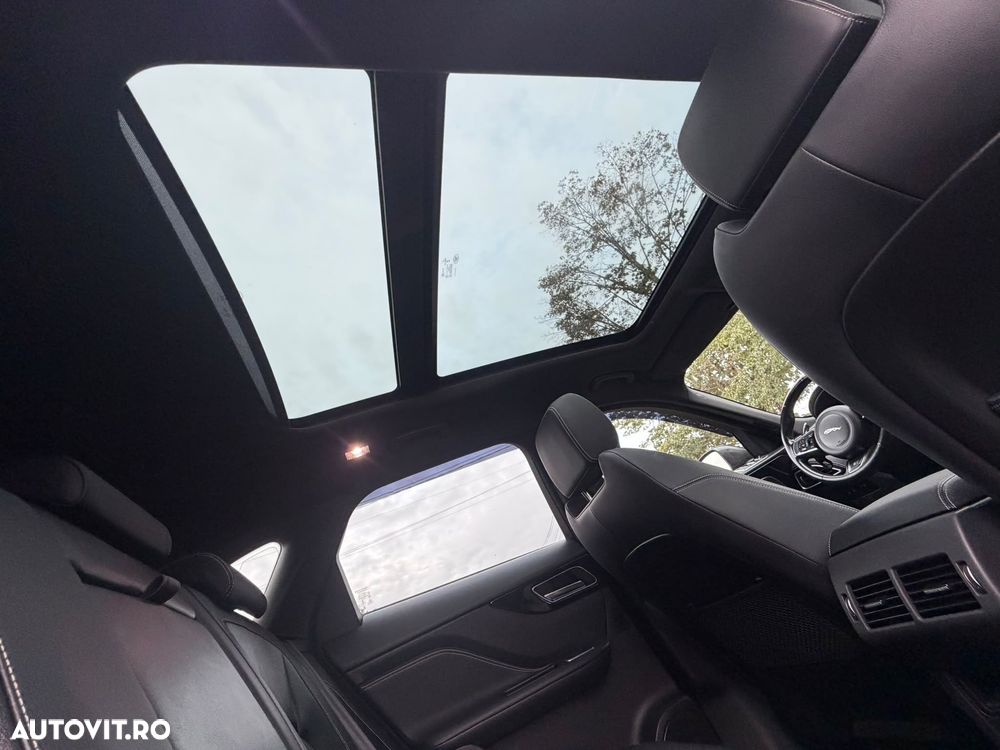 Jaguar F-Pace 20d AWD Aut. R-Sport - 24
