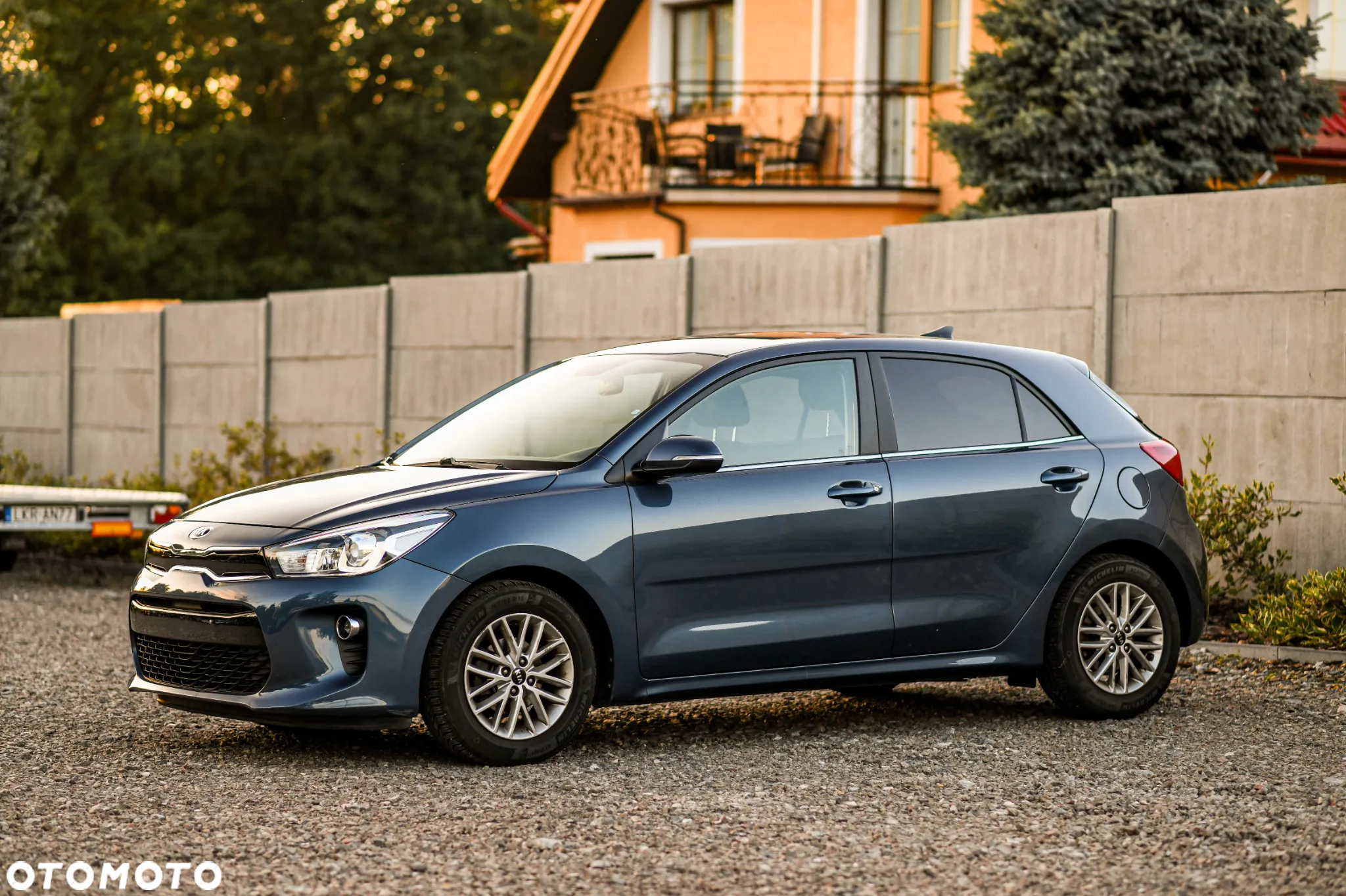 Kia Rio 1.2 Edition 7 - 4