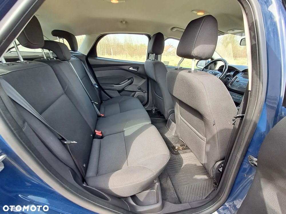 Ford Focus - 23