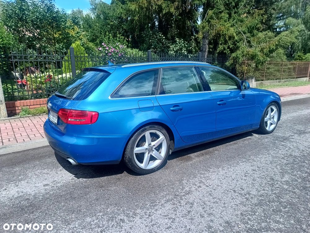Audi A4 Avant - 7