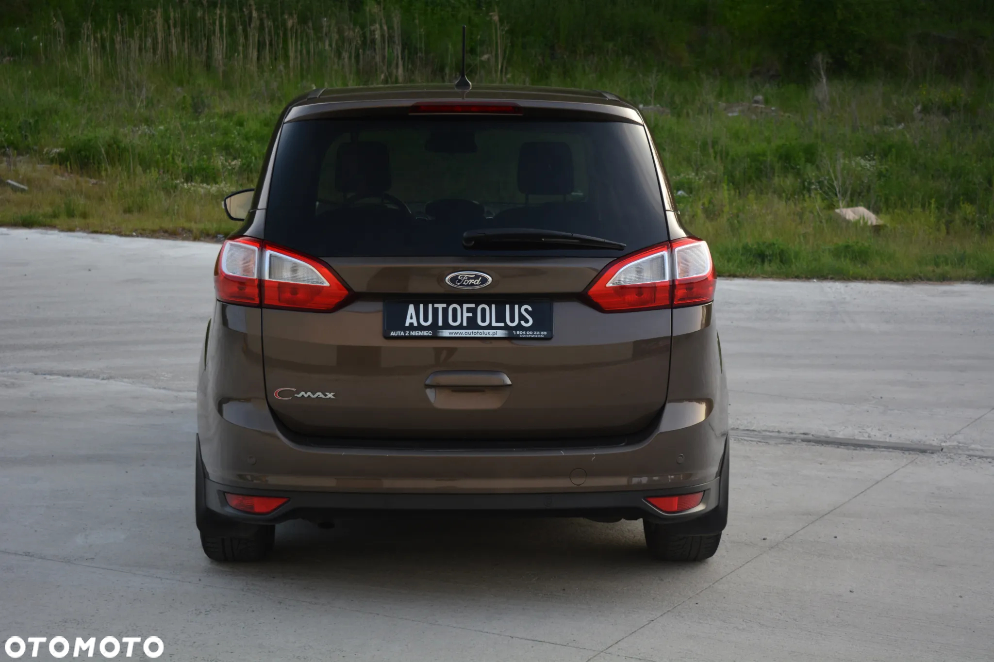 Ford Grand C-MAX - 13
