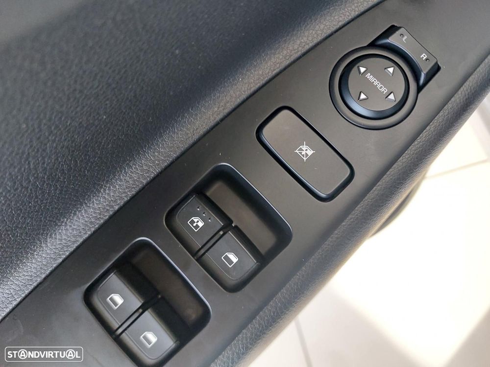 Kia Rio 1.2 CVVT Dynamic - 16