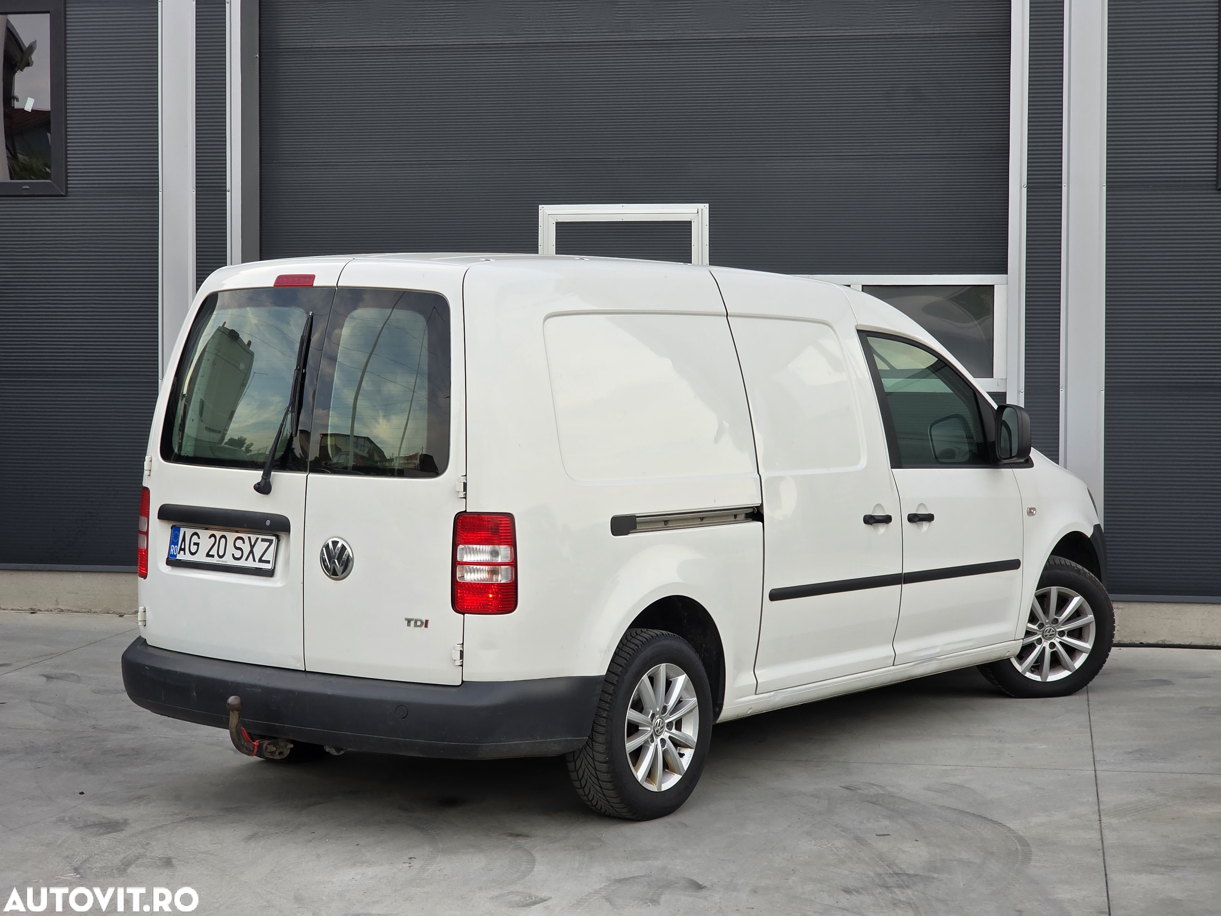 Volkswagen Caddy 1.6 TDI BlueMotion - 5