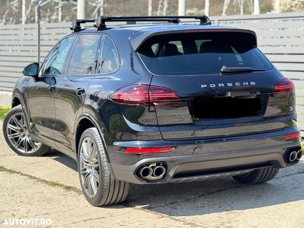 Porsche Cayenne Platinum Edition - 6