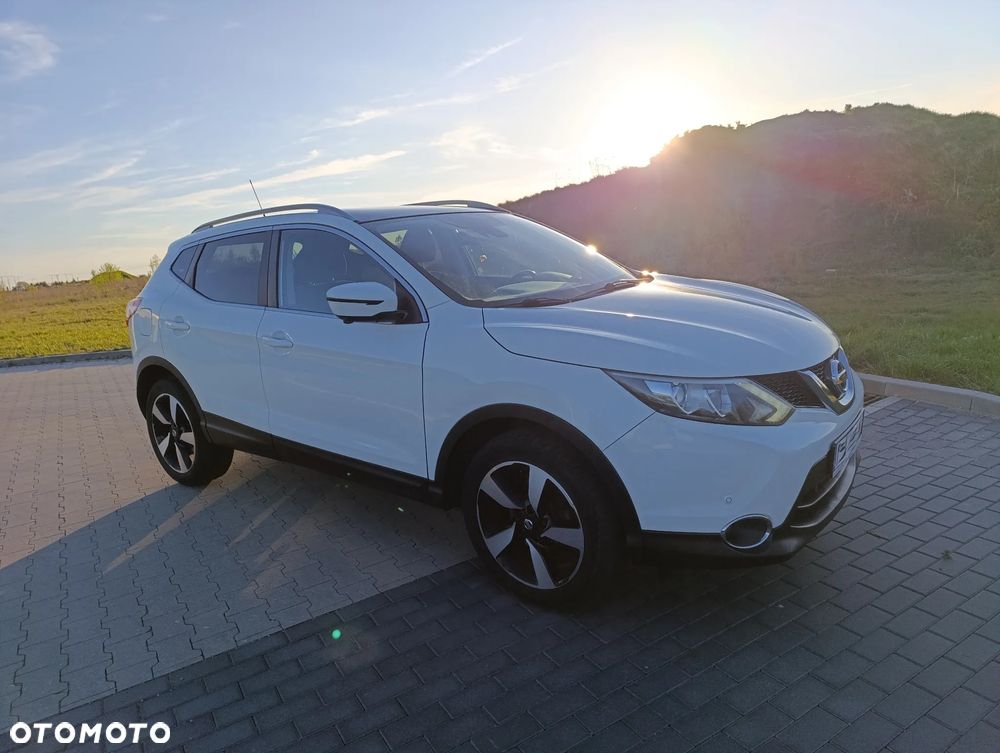 Nissan Qashqai 1.2 DIG-T Tekna - 1