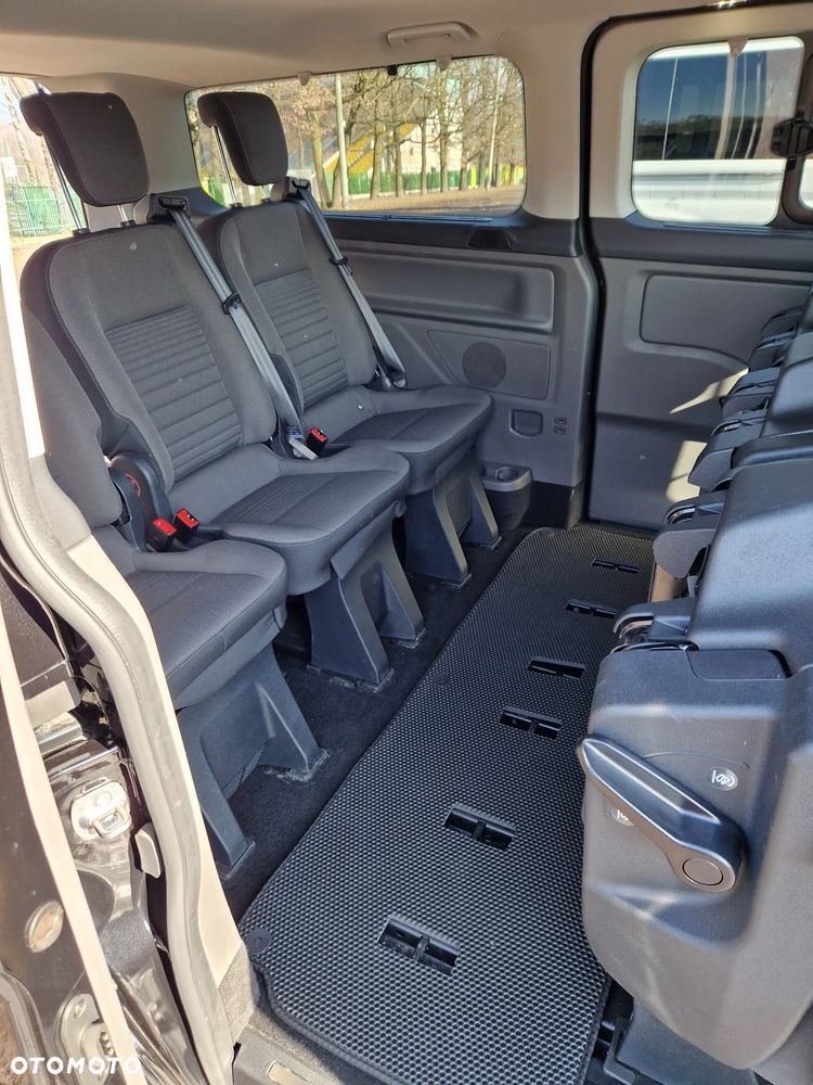Ford Tourneo Custom - 10