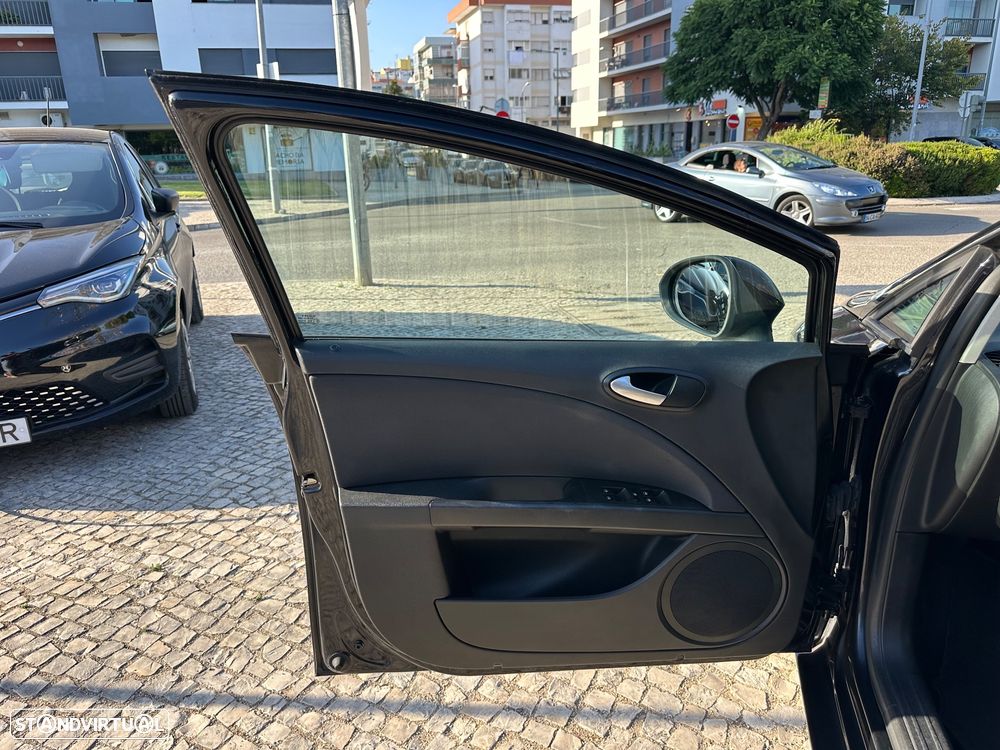 SEAT Leon 1.6 TDI Reference - 16