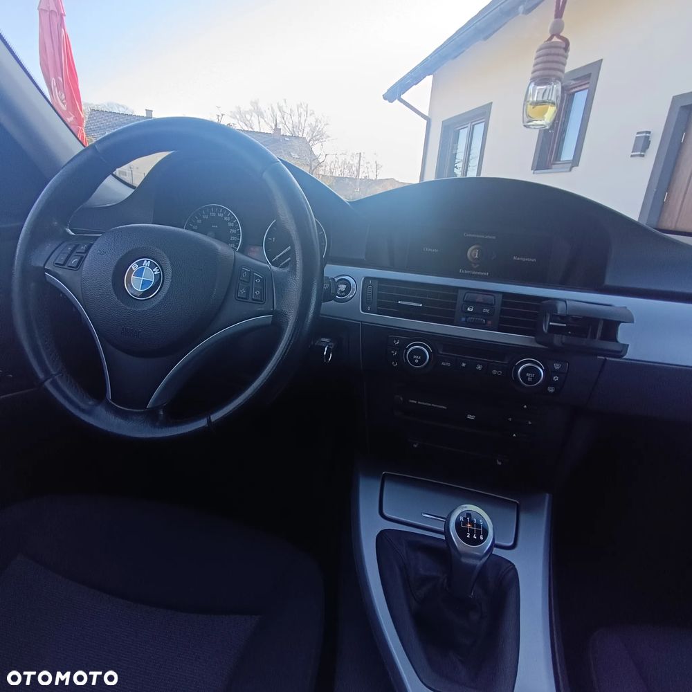 BMW Seria 3 - 8