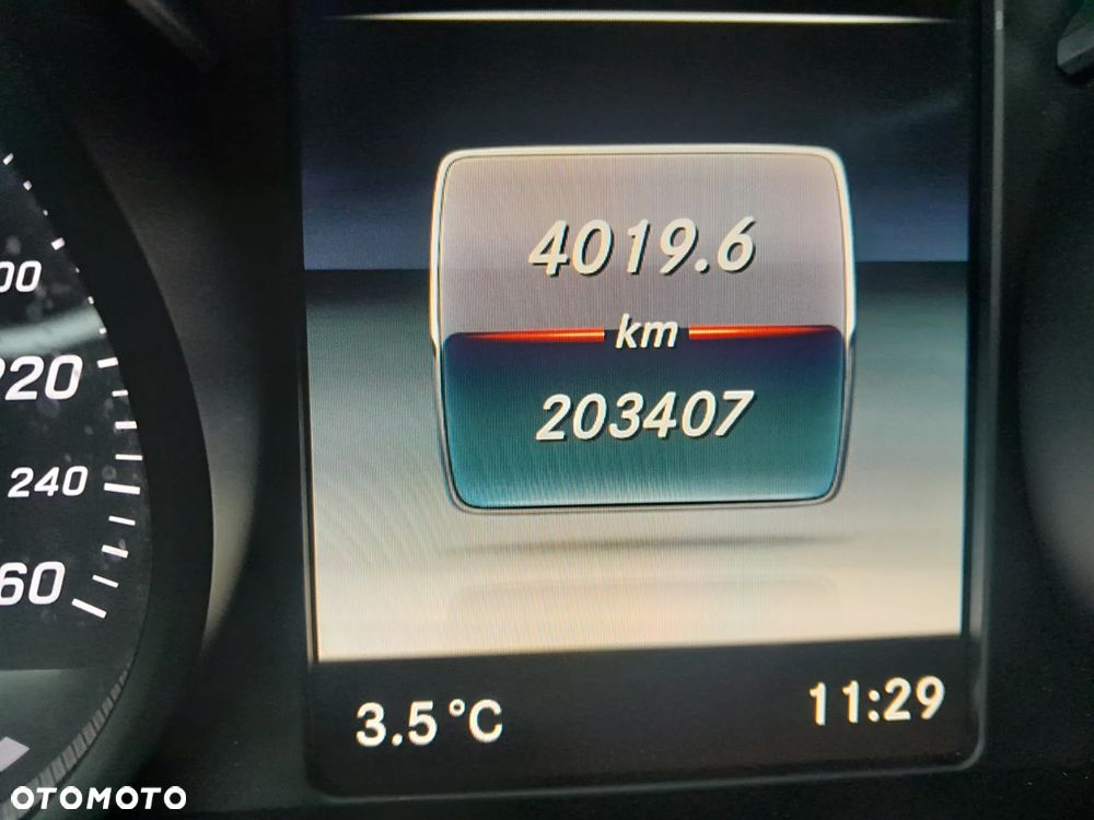 Mercedes-Benz Klasa V 250 d lang 7G-TRONIC SCORE - 15