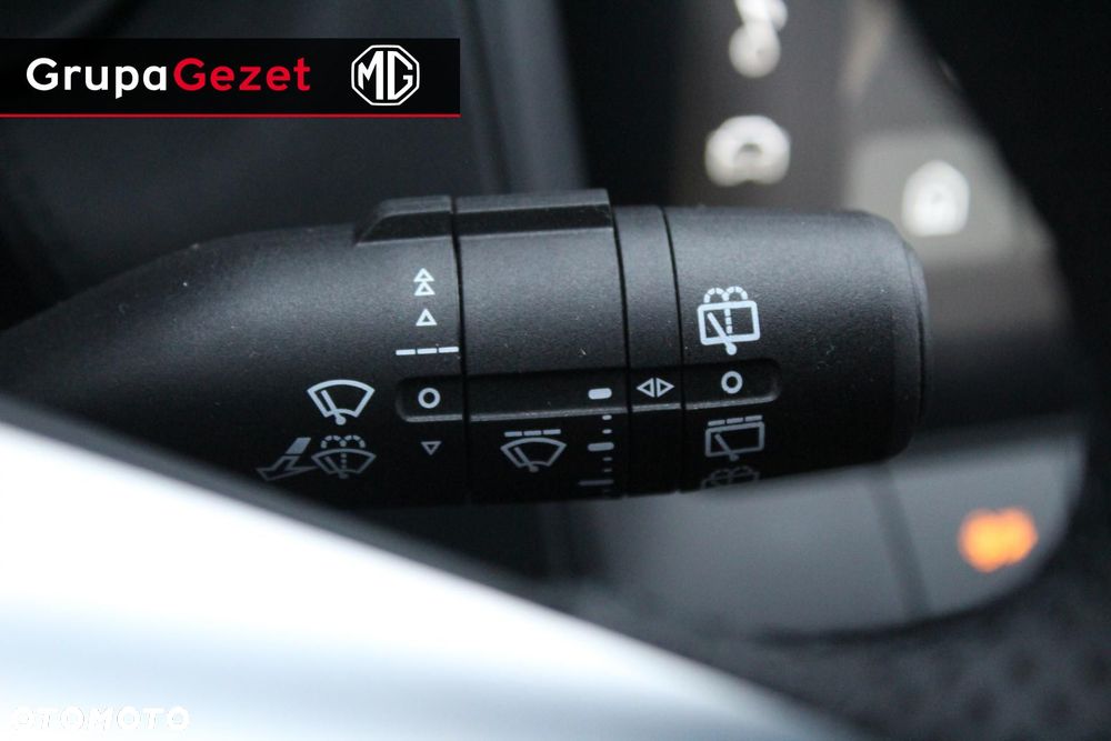 MG ZS - 14