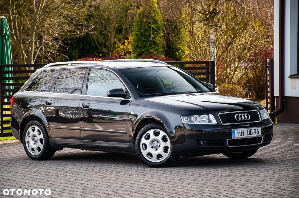 Audi A4 Avant 2.4 - 4