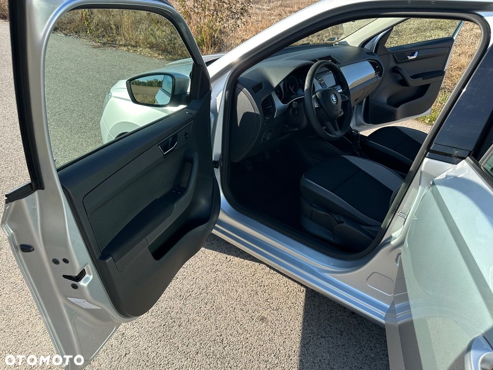 Skoda Fabia 1.2 TSI Active - 23