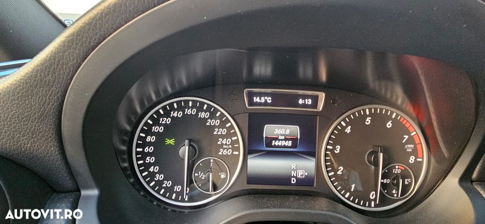 Mercedes-Benz A 180 - 11