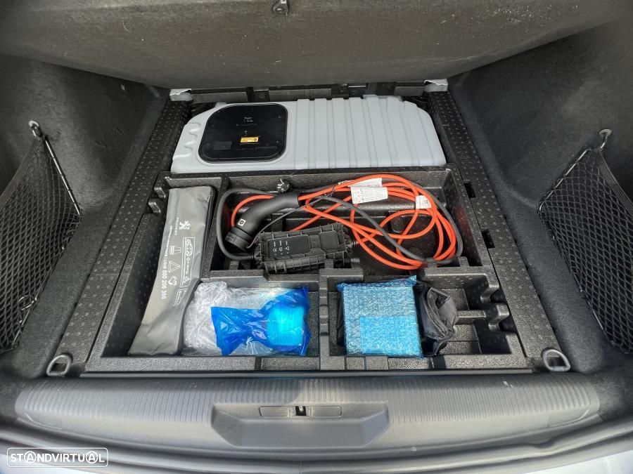 Peugeot 308 SW 1.6 Hybrid Active Pack e-EAT8 — fotografia 48