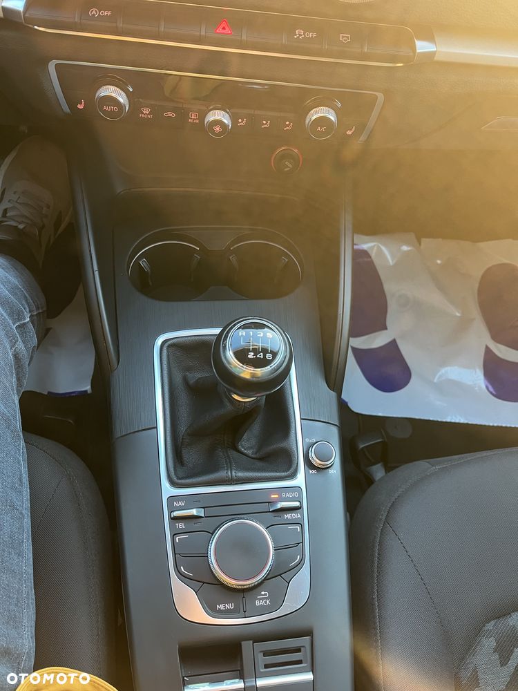Audi A3 Sportback - 6