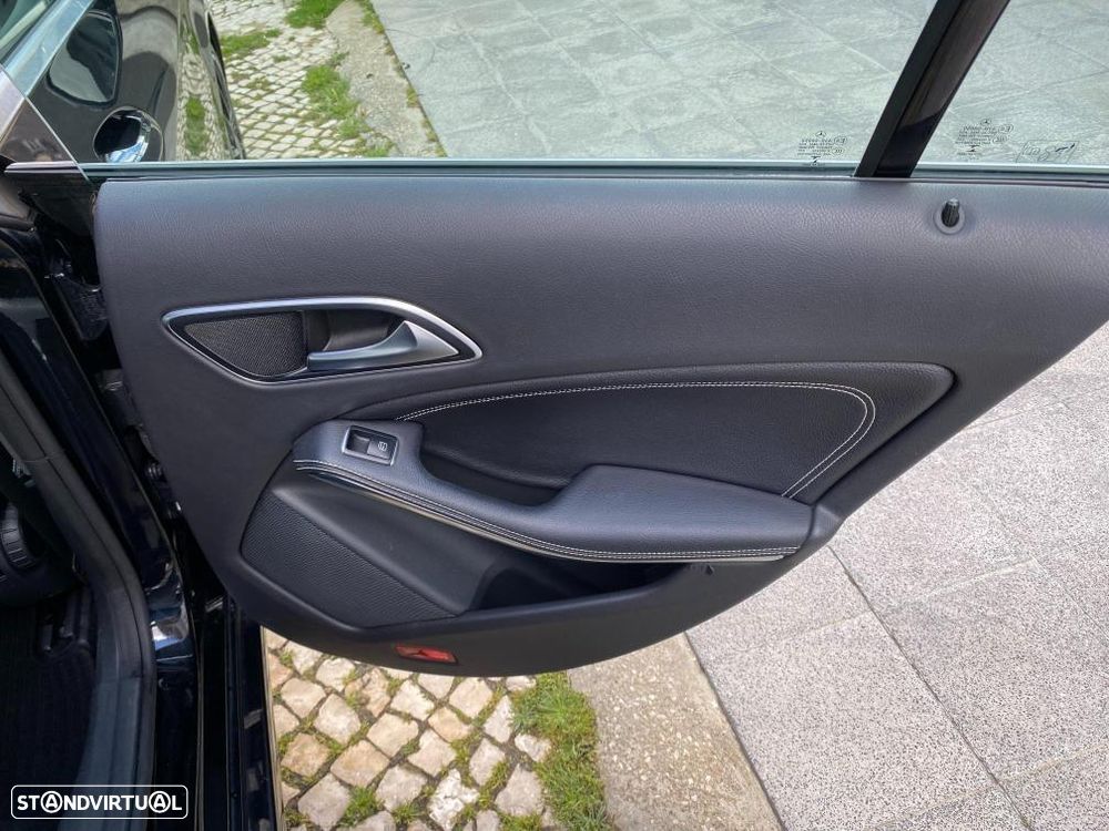 Mercedes-Benz CLA 180 (CDI) d 7G-DCT Urban - 27