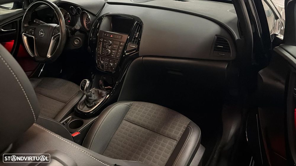 Opel Astra GTC 1.6 CDTi S/S J20 - 8