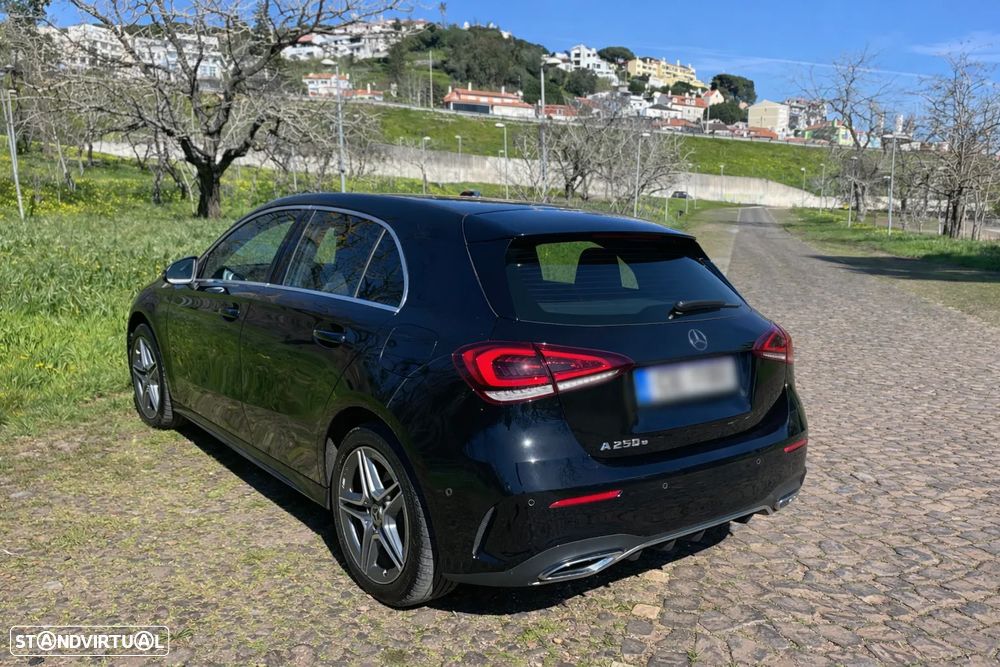 Mercedes-Benz A 250 - 12