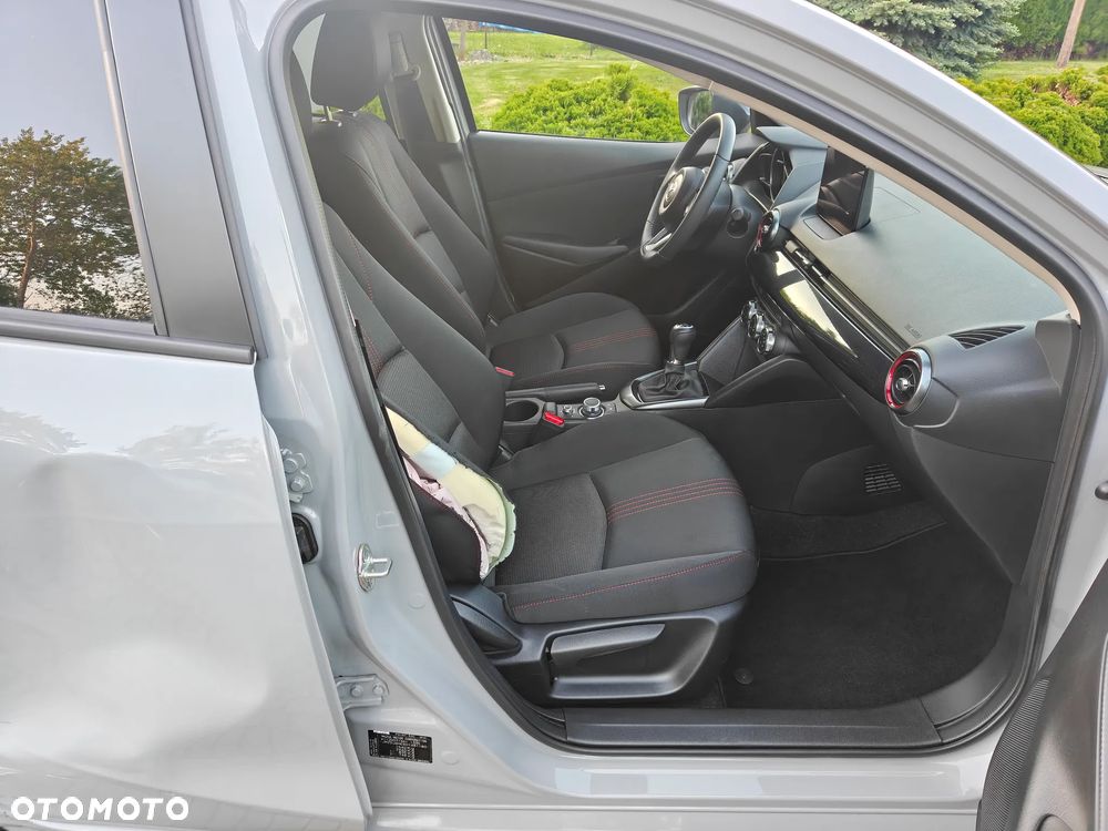 Mazda 2 SKYACTIV-G 90 Homura - 22