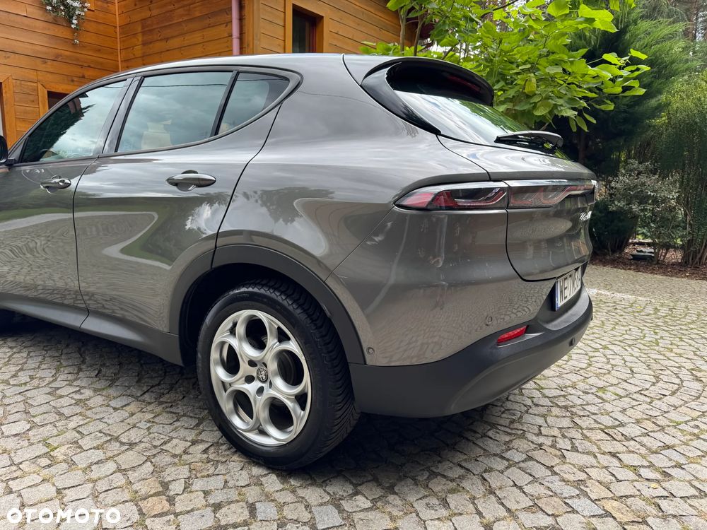 Alfa Romeo Tonale 1.5 T4 GSE mHEV Sprint DCT - 4