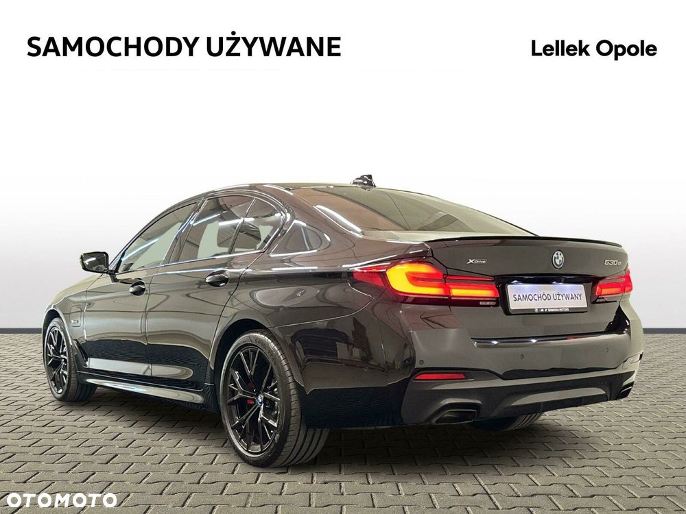 BMW Seria 5 520i mHEV M Sport sport - 2
