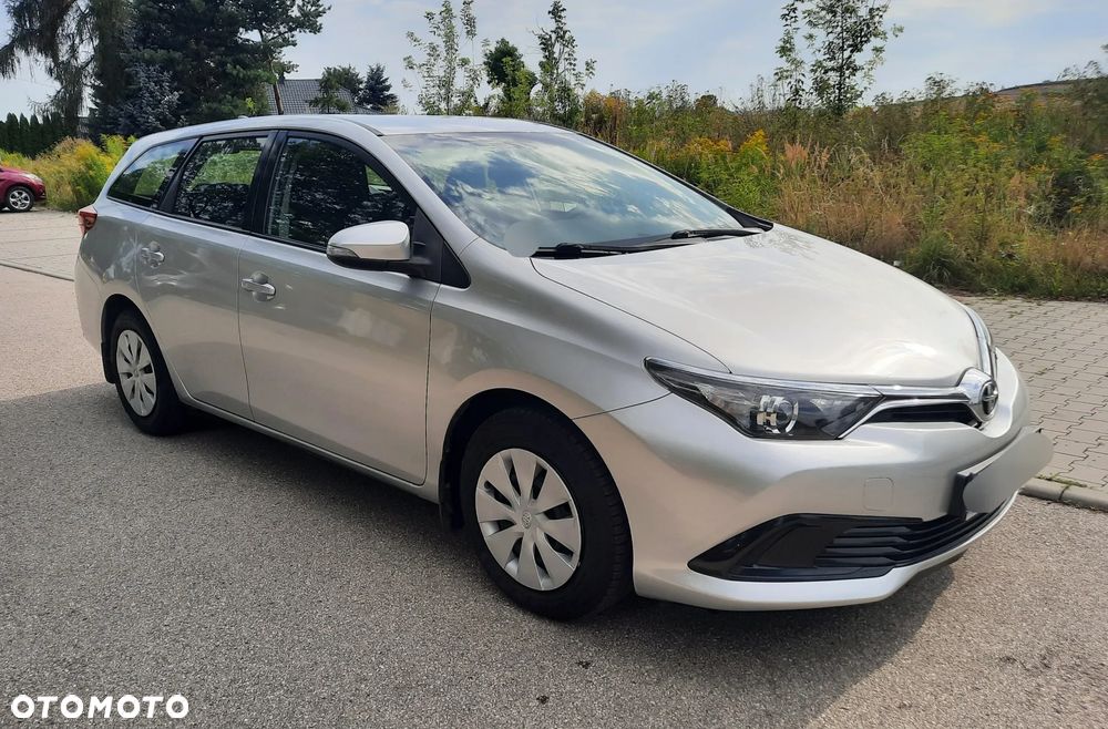 Toyota Auris 1.6 Active - 14