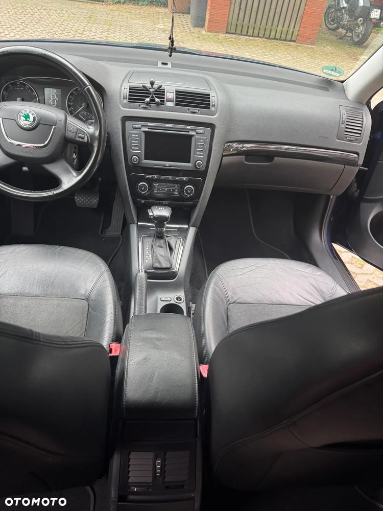 Skoda Octavia 1.8 TSI L&K DSG - 13