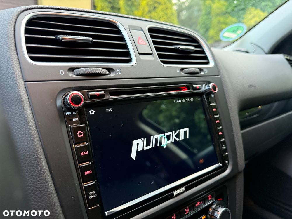 Volkswagen Golf - 29