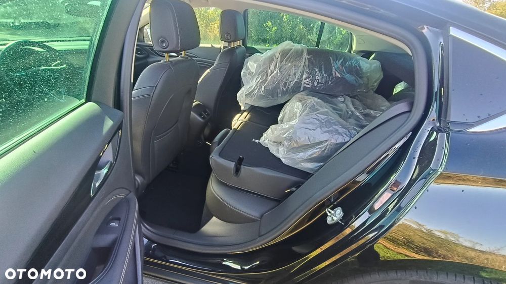 Opel Insignia 1.5 T Innovation S&S - 14