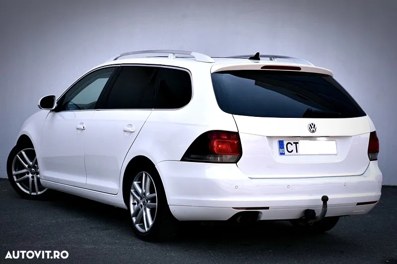 Volkswagen Golf 2.0 TDI DPF DSG Comfortline - 6