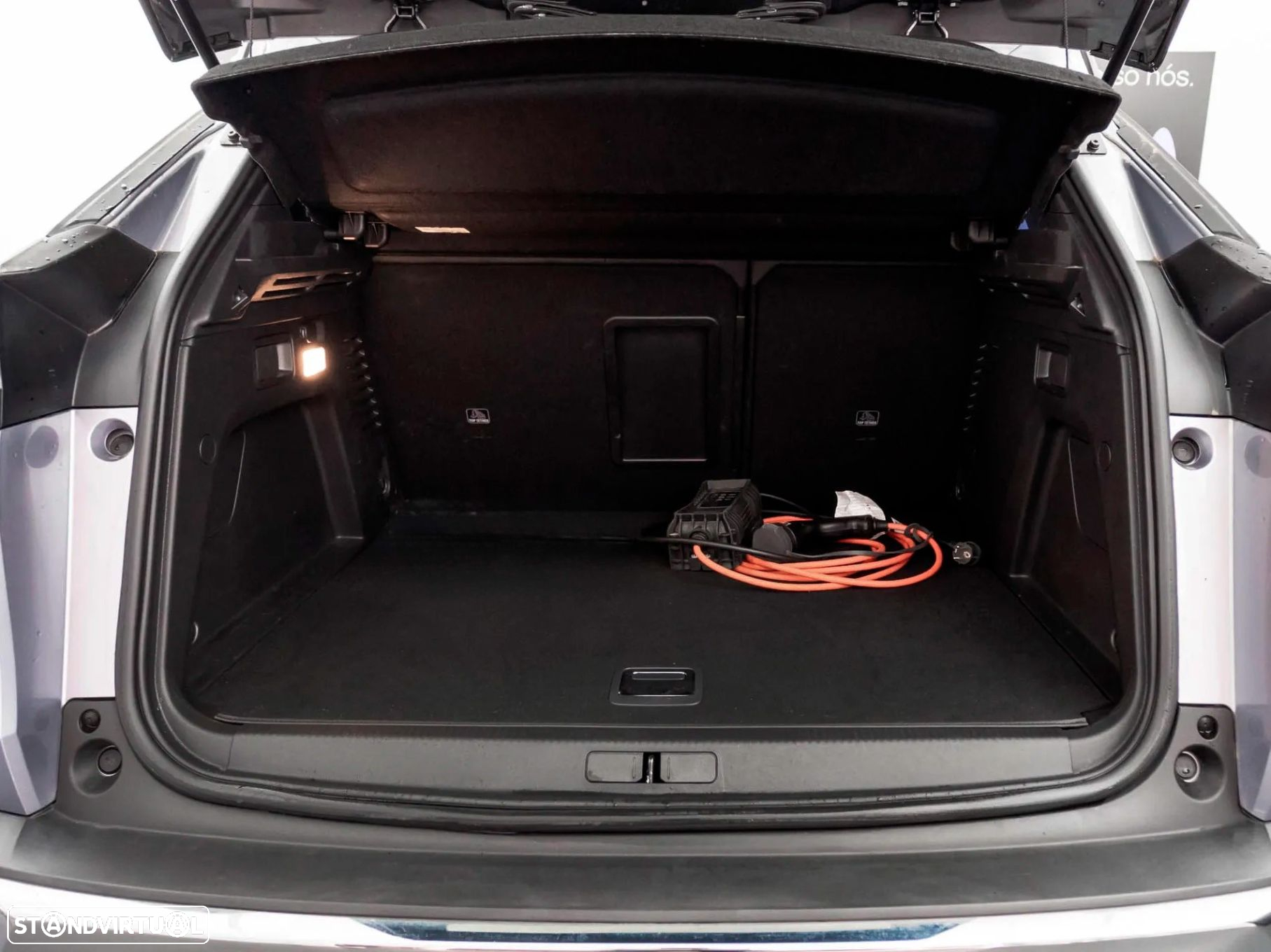 Peugeot 3008 1.6 Hybrid Allure Pack e-EAT8 - 12