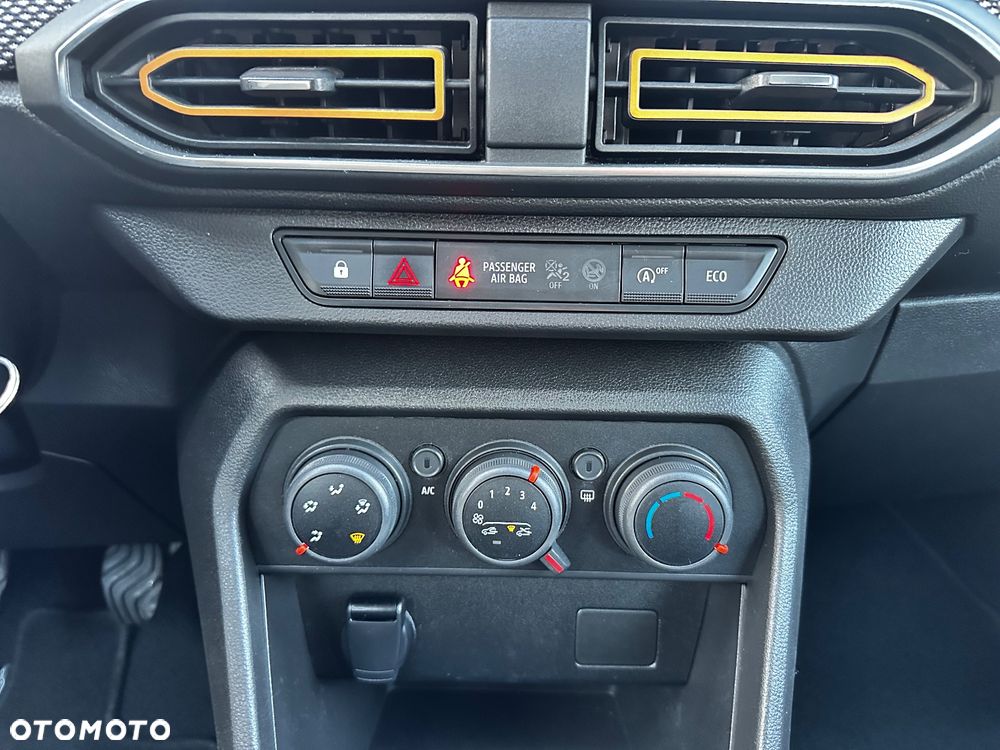Dacia Sandero Stepway TCe 90 Expression + - 21