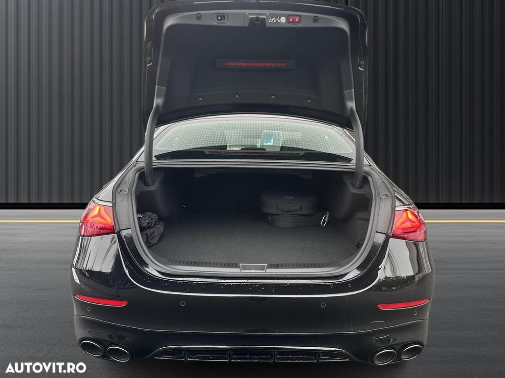 Mercedes-Benz E 53 AMG - 19