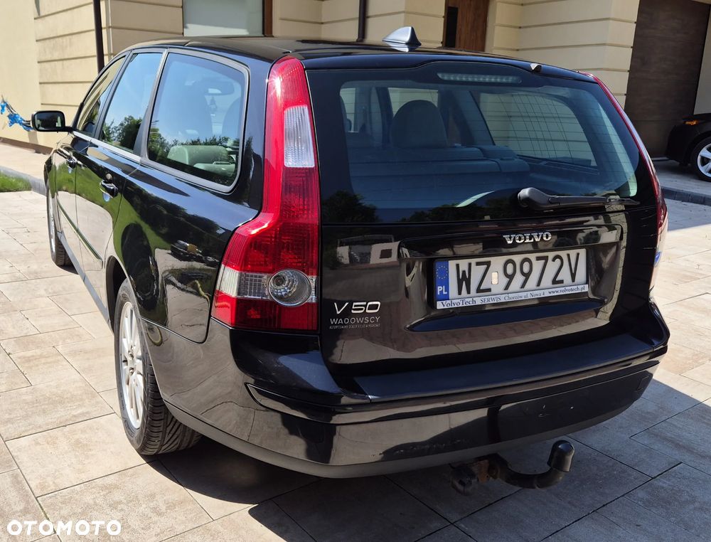 Volvo V50 2.0D Momentum - 4