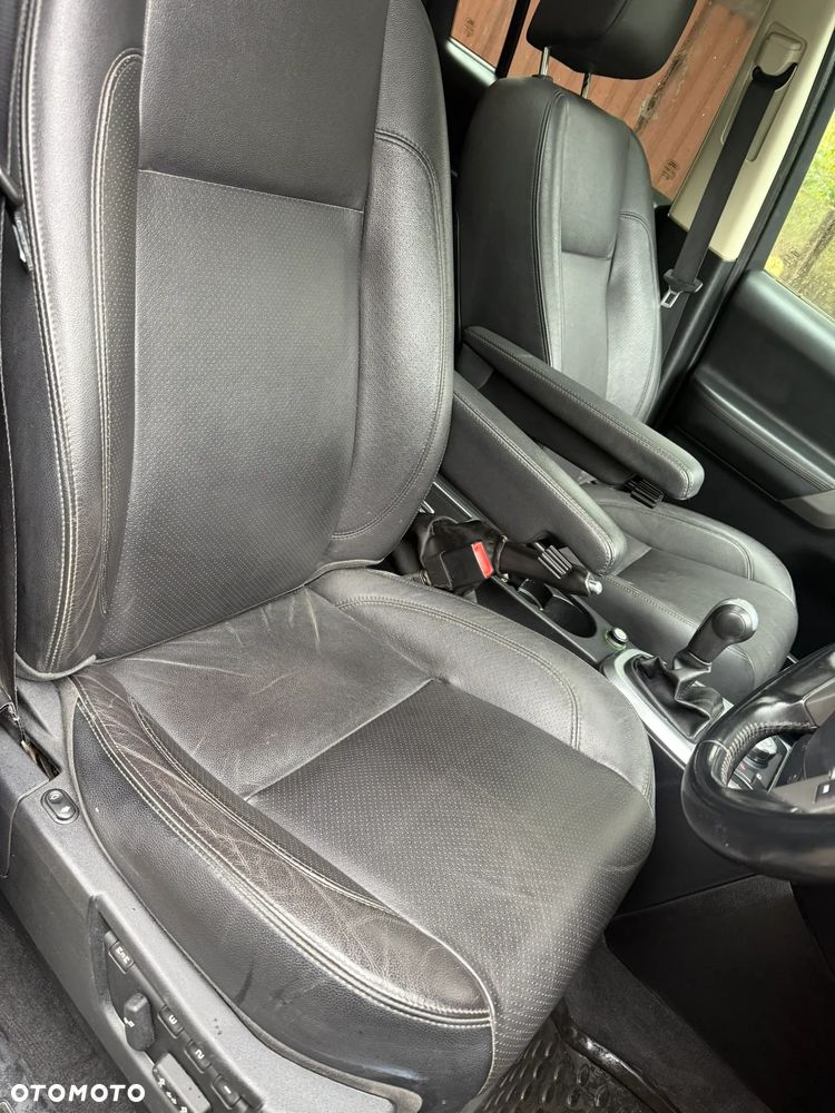 Land Rover Freelander II 2.2TD HSE - 24