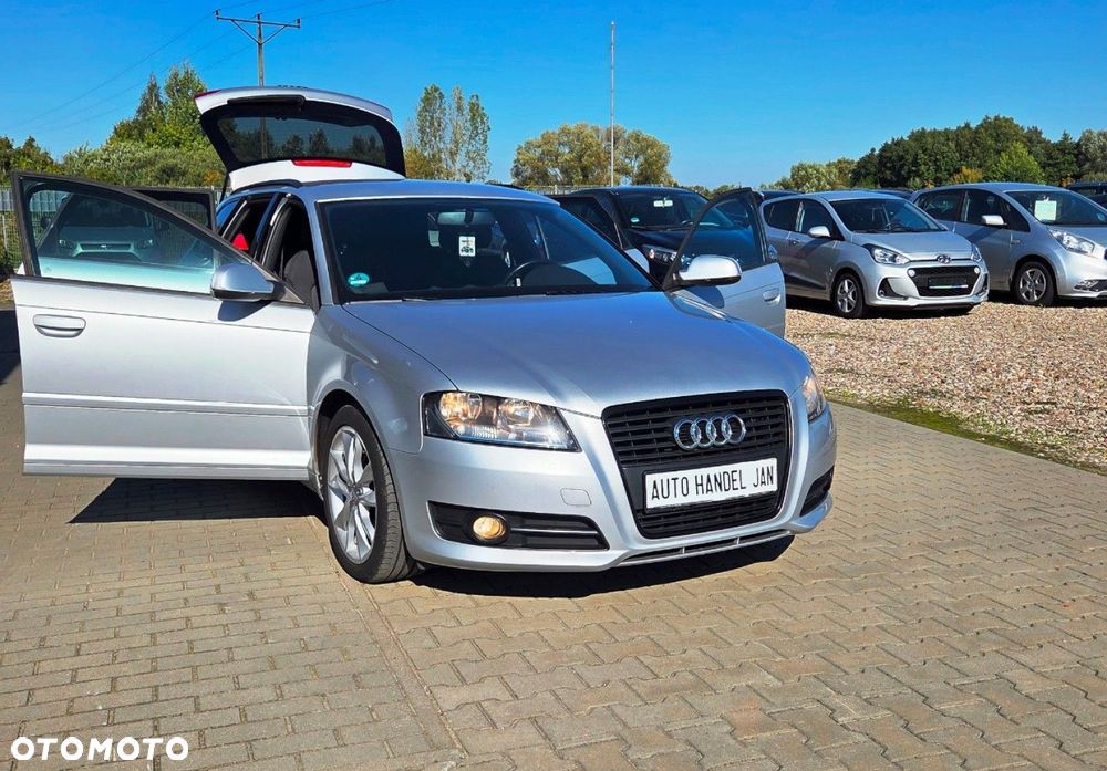Audi A3 Sportback - 24