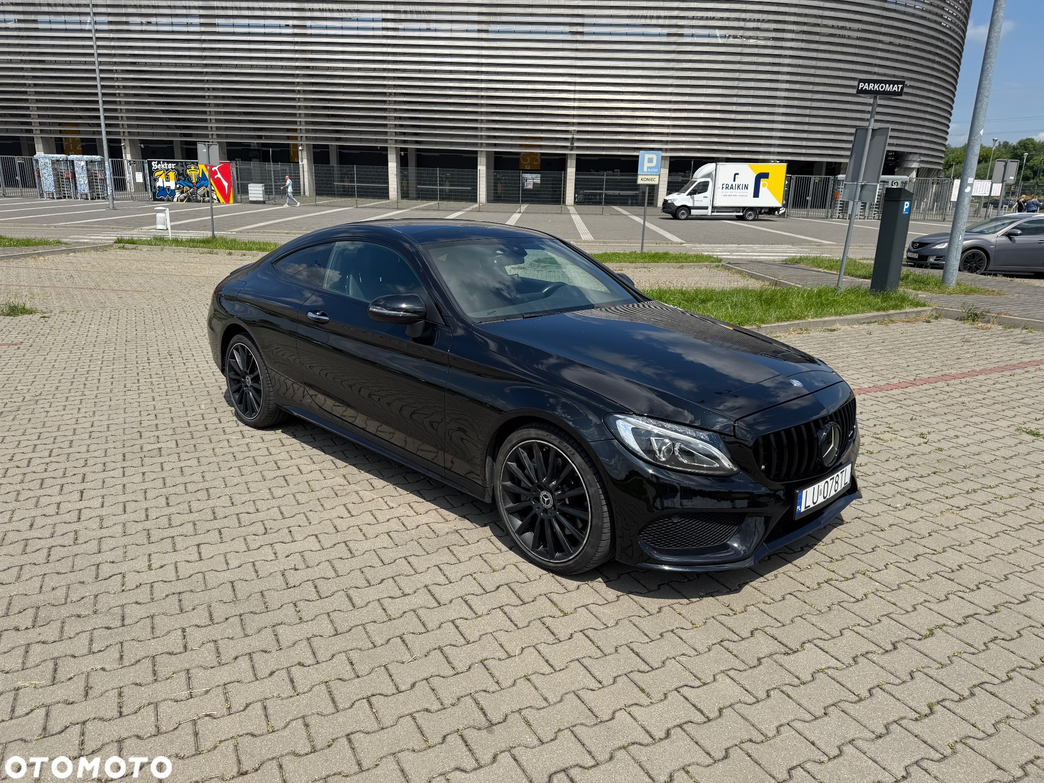 Mercedes-Benz Klasa C 300 Coupe 9G-TRONIC AMG Line - 3