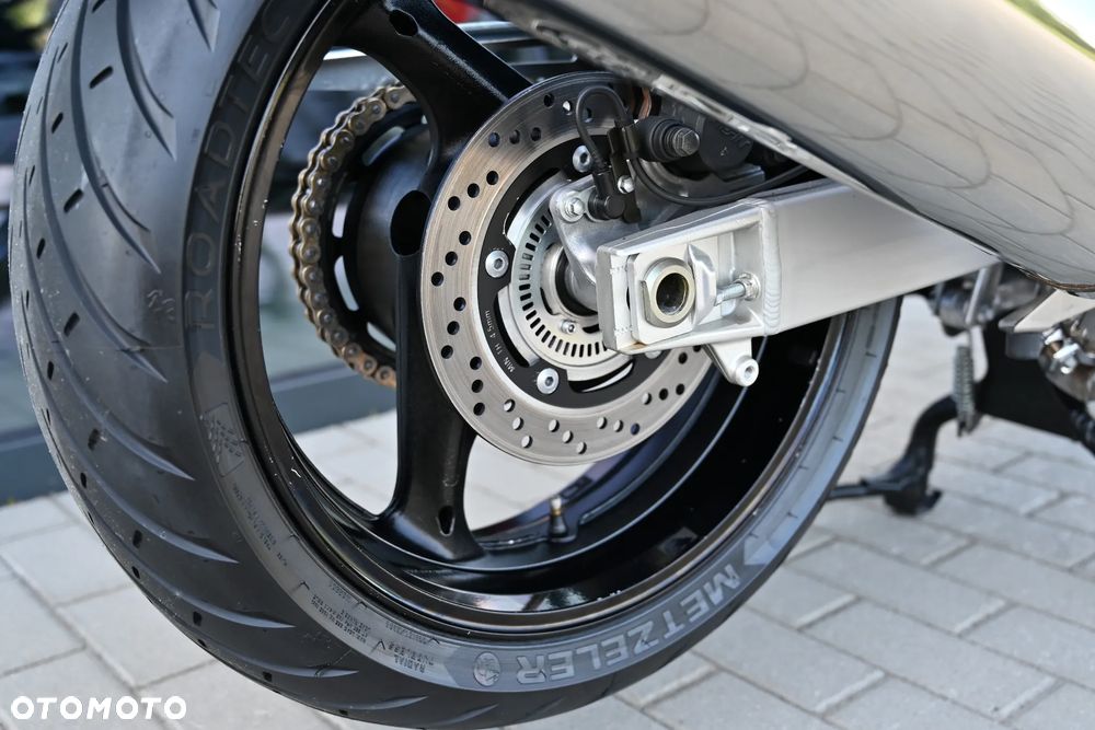 Suzuki Bandit - 26