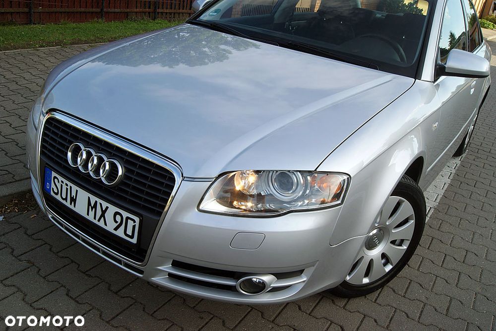 Audi A4 Limousine - 20