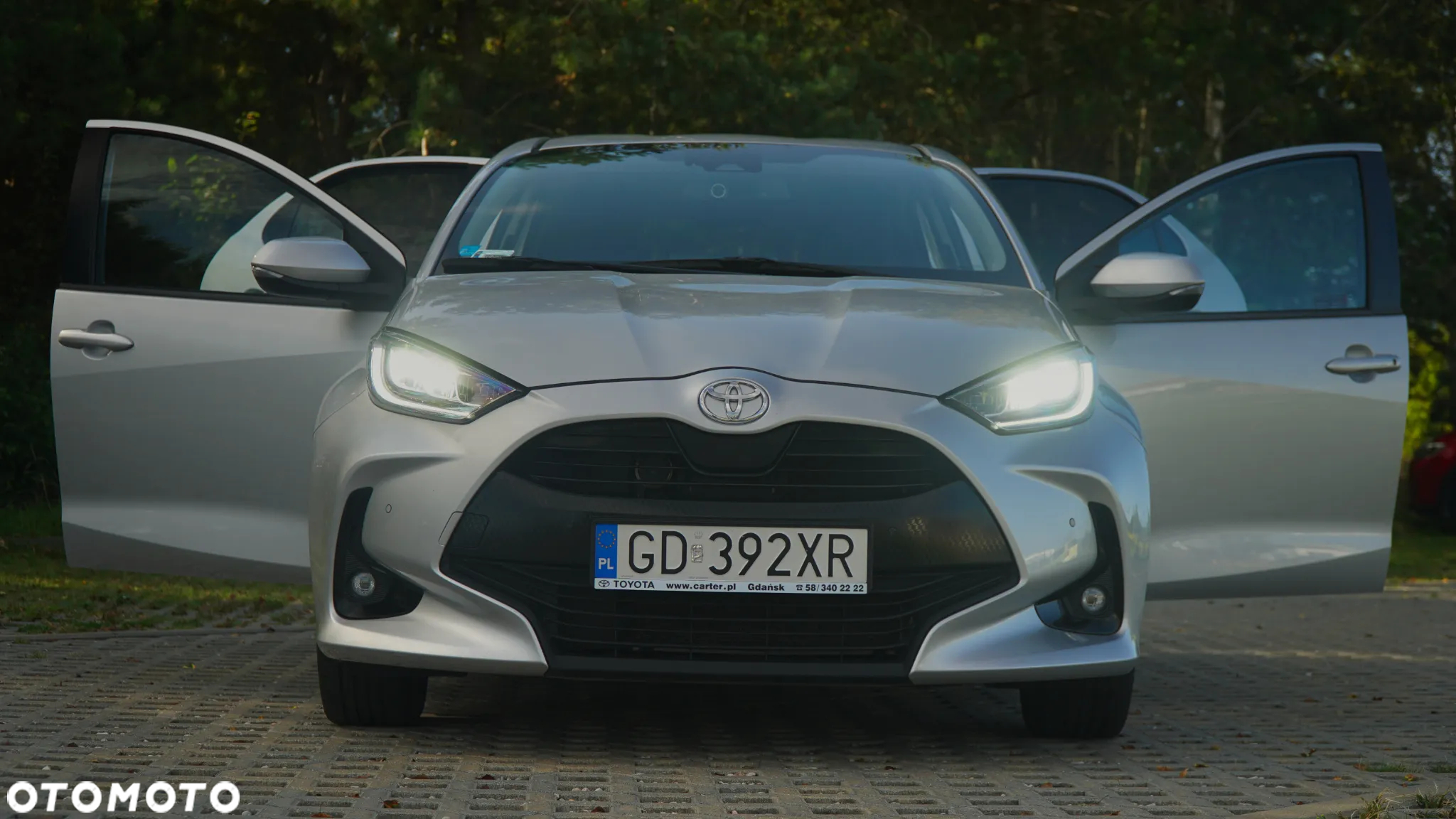Toyota Yaris 1.5 Comfort CVT - 8