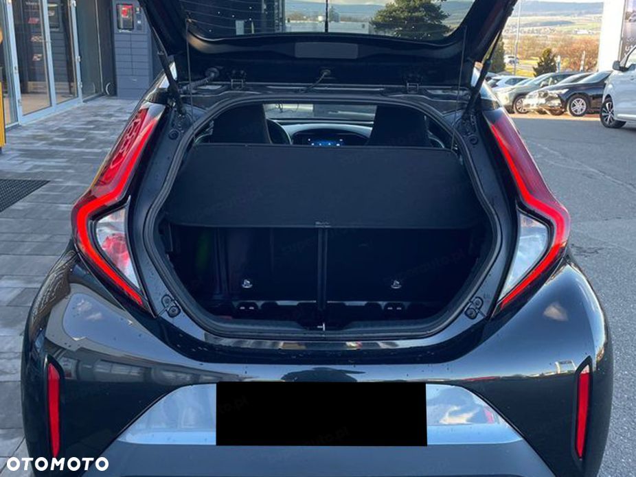 Toyota Aygo X 1.0 VVT-i Style CVT - 5