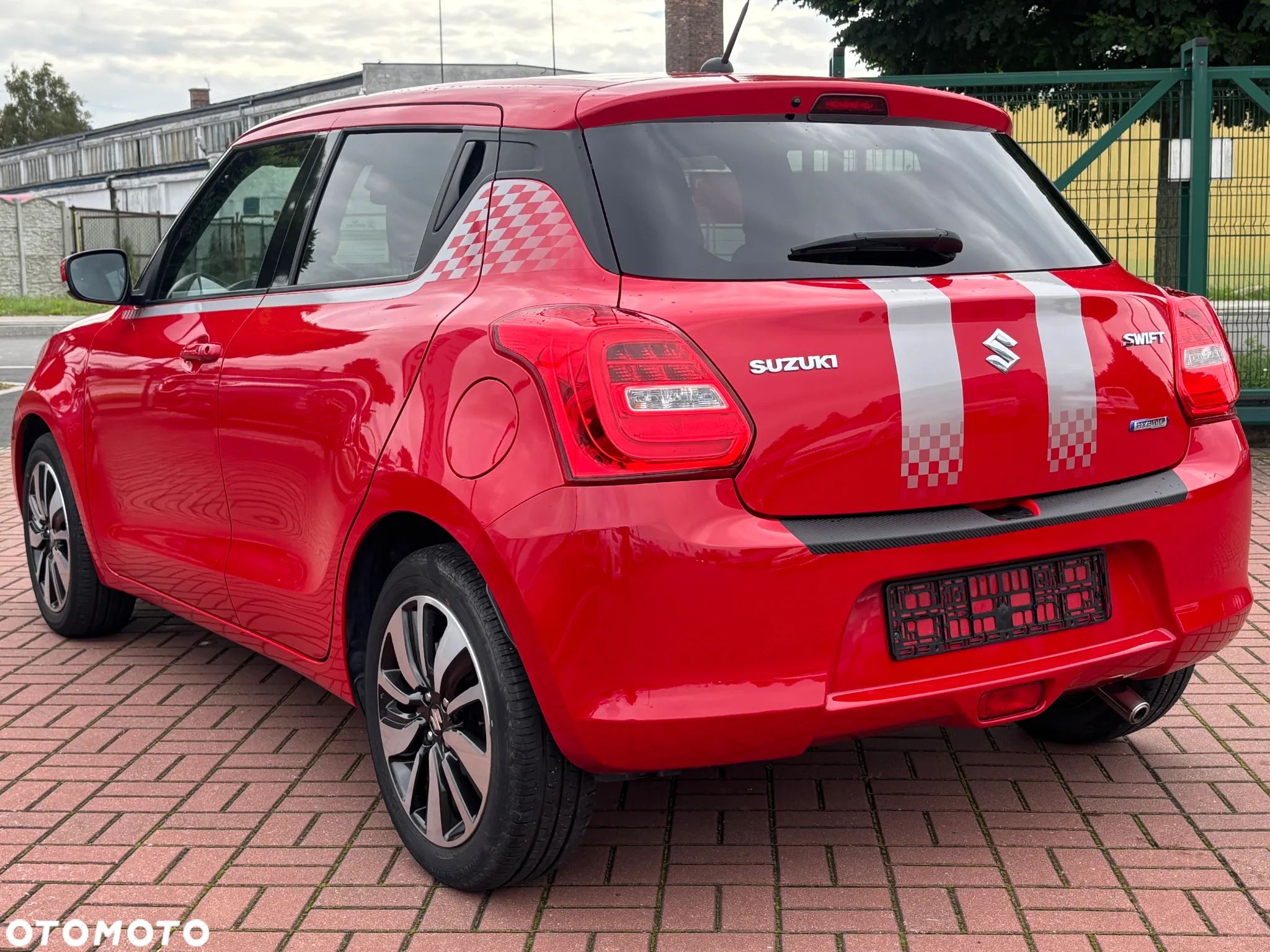 Suzuki Swift 1.2 Dualjet Hybrid Allgrip Comfort - 6