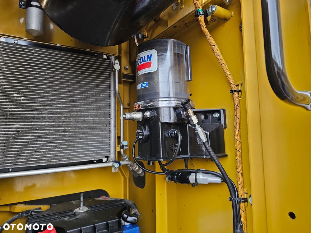 Caterpillar 326 FL - 20