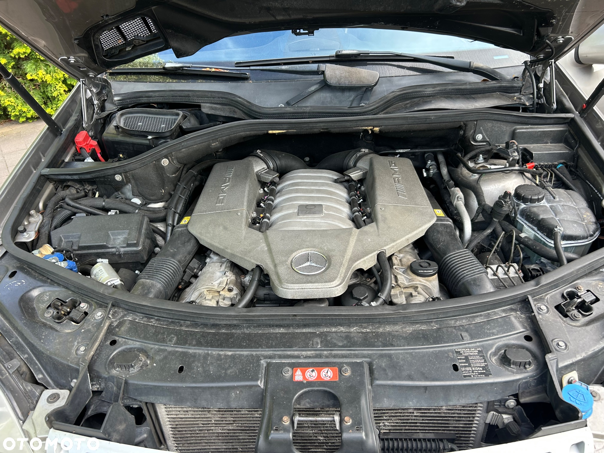 Mercedes-Benz ML 63 AMG 4-Matic - 13